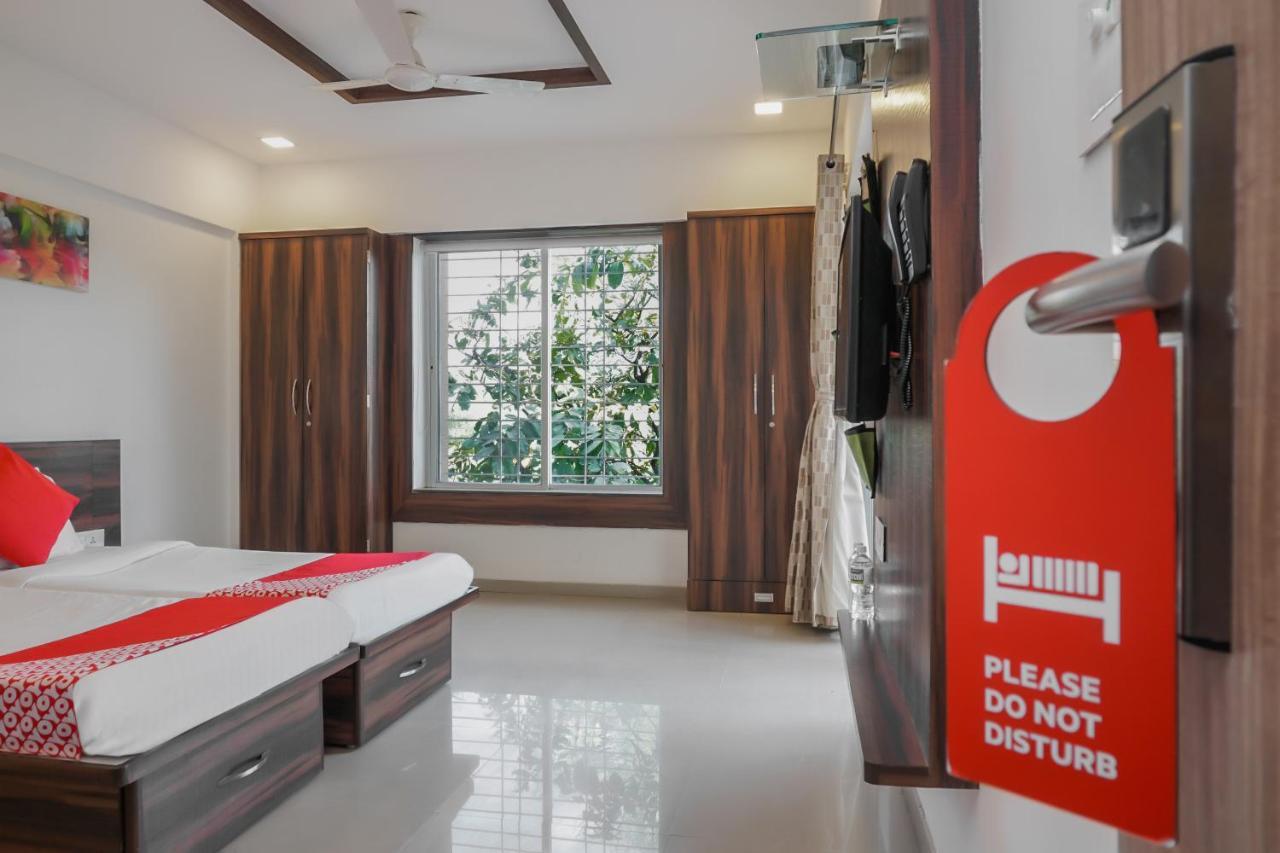 Oyo 7673 The Ark Apartment Hotel Pune Exterior foto